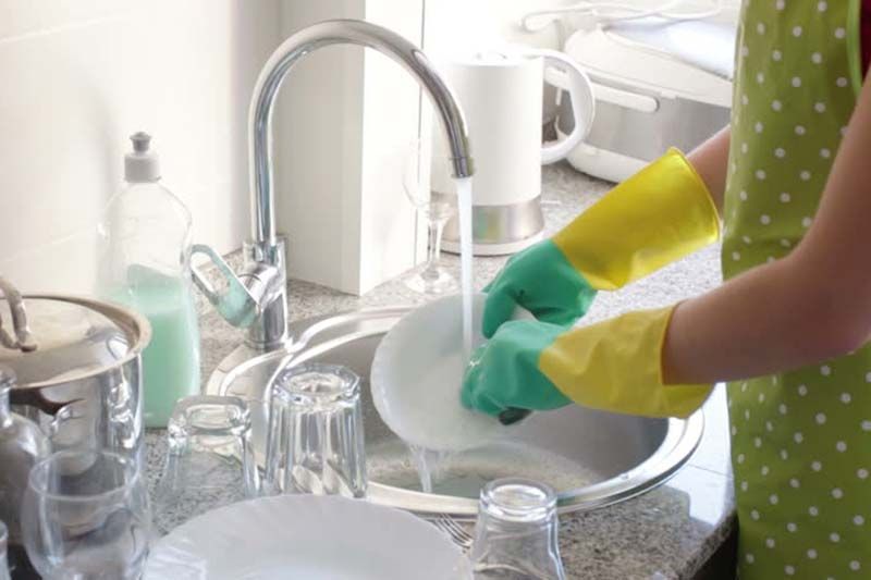 دستکش ظرفشویی | هرگز بدون دستکش ظرفشویی ظرف نشویید و مواد غذایی را لمس نکنید