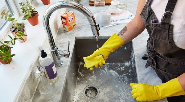 دستکش ظرفشویی | هرگز بدون دستکش ظرفشویی ظرف نشویید و مواد غذایی را لمس نکنید