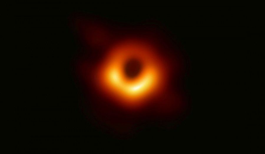 سیاهچاله ها: گودال‌های مخفی و رازهای بزرگ کیهان