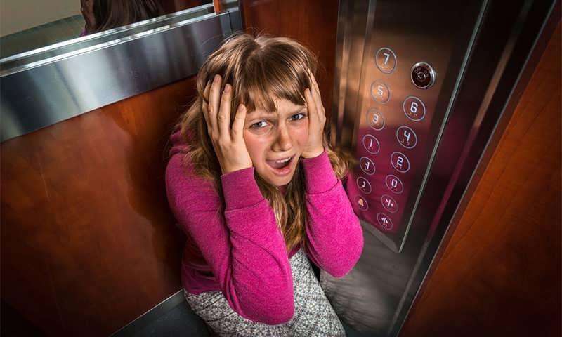 ترس از آسانسور | همین حال بدانید ترس از آسانسور چیست و چگونه درمان می شود