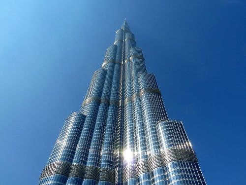 برج خلیفه بلندترین برج دنیا در دبی را ببینید و بشناسید
