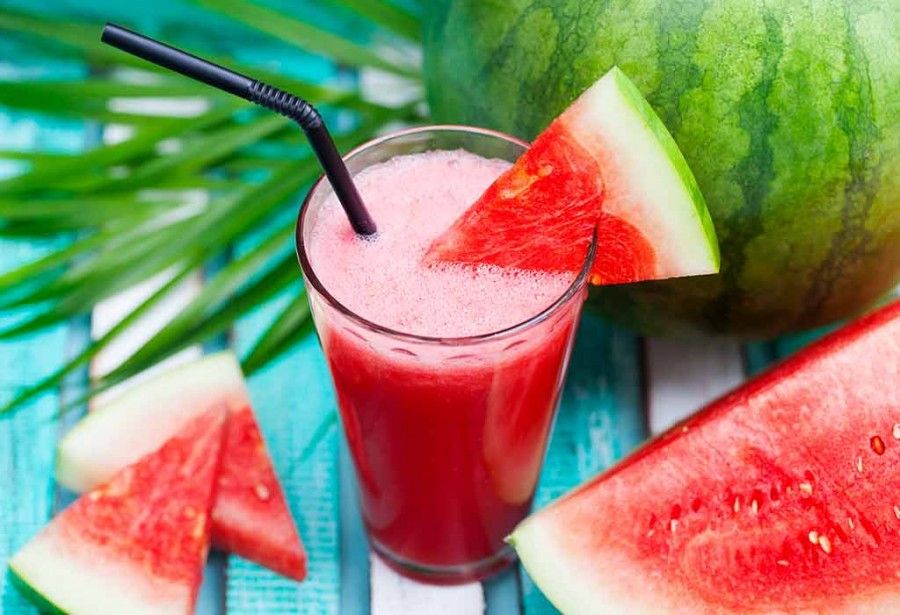 آب هندوانه و اینهمه خاصیت برای بدن