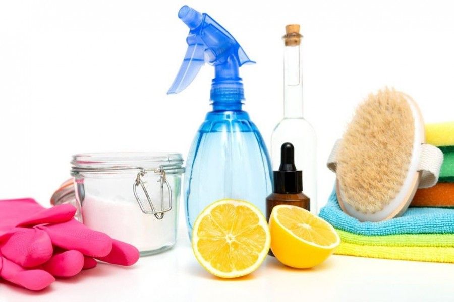 بهترین پاک کننده های طبیعی برای تمیزی خانه بدون مواد شیمیایی