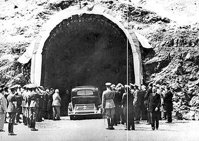 تونل کندوان؛ داستان ساخت تونلی با وسایل ابتدایی