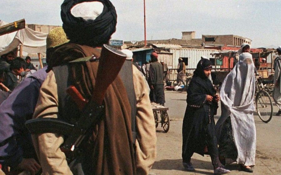 مقاله ی ایندیپندنت درباره ی وضعیت زنان افغانستان؛ میلیون‌ها زن افغان با بازگشت طالبان با ظلم و خشونت روبه‌رو می‌شوند
