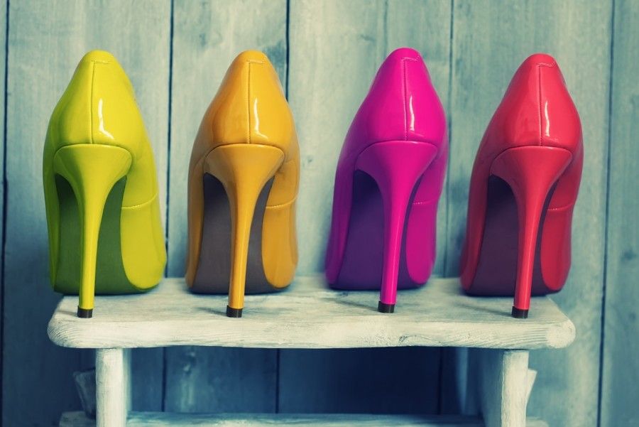  خانم ها بخوانند؛ آیا می دانید پوشیدن طولانی مدت کفش پاشنه بلند چه مضراتی دارد؟
