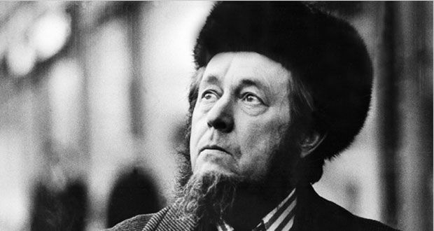 10 نویسنده مشهور روسی که باید بخوانید
