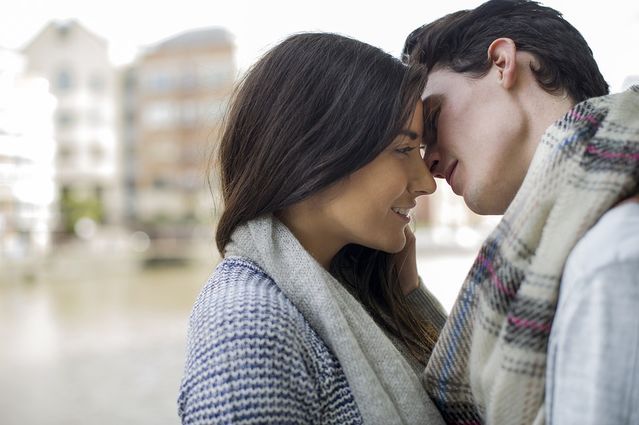 10 دلیل که باید بیشتر بوسید