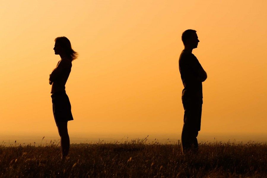 7 دلیل برای اینکه باید از یک رابطه احساسی دور شوید