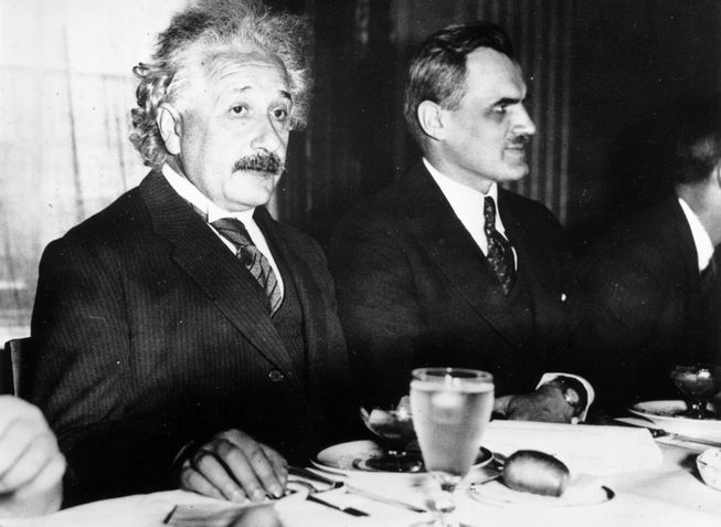 چرا باید قدردان اینشتین باشیم