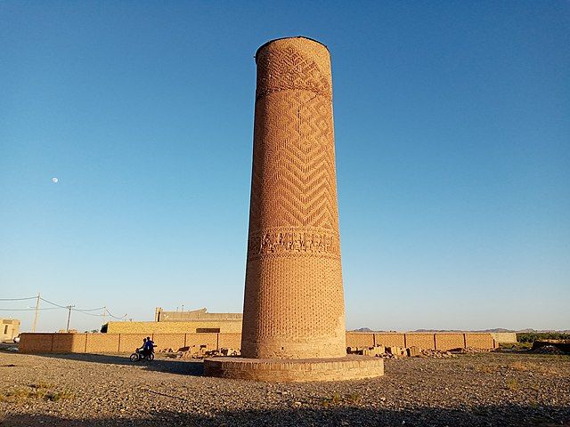 برج یا مناره فیروز آباد