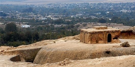 تخت رستم سمنگان افغانستان معماری عجیب عصر بودا