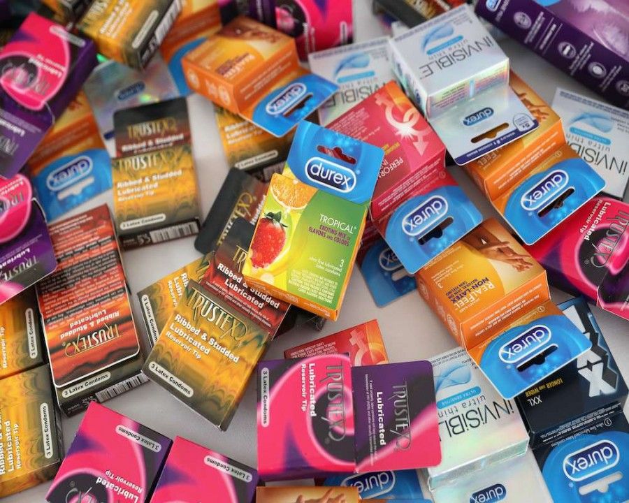 استفاده از کاندوم تاریخ گذشته چه عوارضی دارد؟