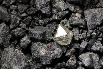 راز عجیب الماس، ارزشمندترین سنگ کره زمین فاش شد