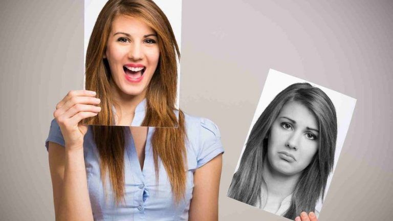 افسردگی خندان چیست؟ آیا افسردگی می تواند خندان باشد؟