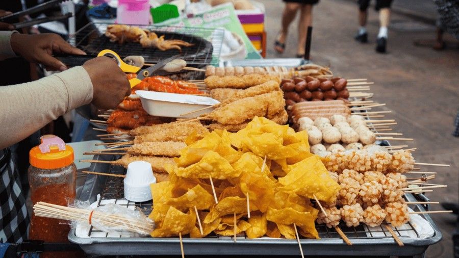 مسافرت غذایی: راهنمایی برای کشف طعم ها در سفرهایتان