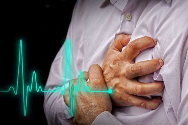 هشدارهای پیش از ایست قلبی: شناخت علائمی که نباید نادیده گرفت