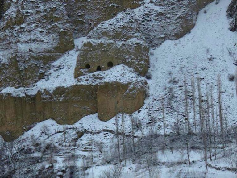 مازندران در آغوش تاریخ؛ قلعه کهرود و آثاری از تمدن‌های گذشته