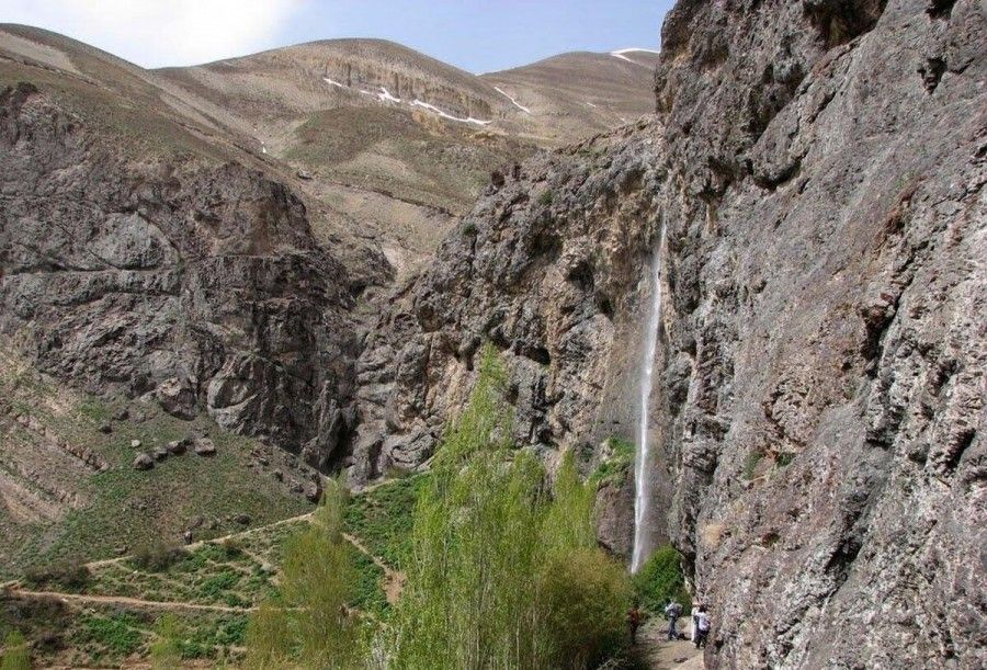 آبشار سنگان حیرت‌انگیزترین طبیعت در نزدیکی تهران