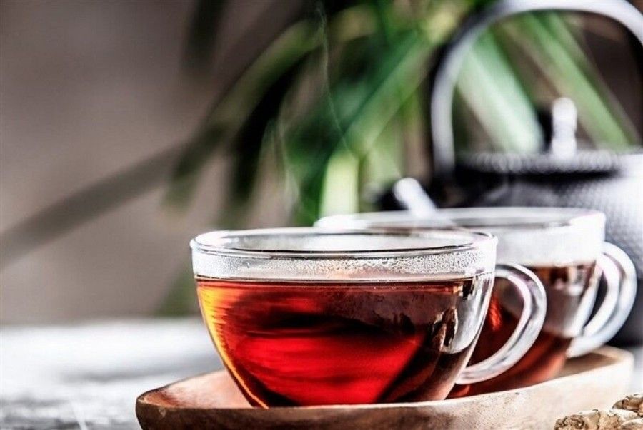 در چه شرایطی نوشیدن چای سرطان‌ می آورد!