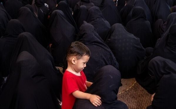  فرهنگ ایرانی و نشان و پوشش عزا در آن