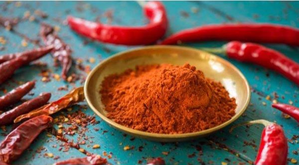 غذاهای تند؛ فواید و مضراتی که باید بدانید