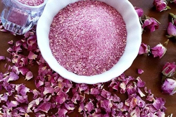 روش‌های متنوع خشک کردن غنچه و گلبرگ های گل محمدی