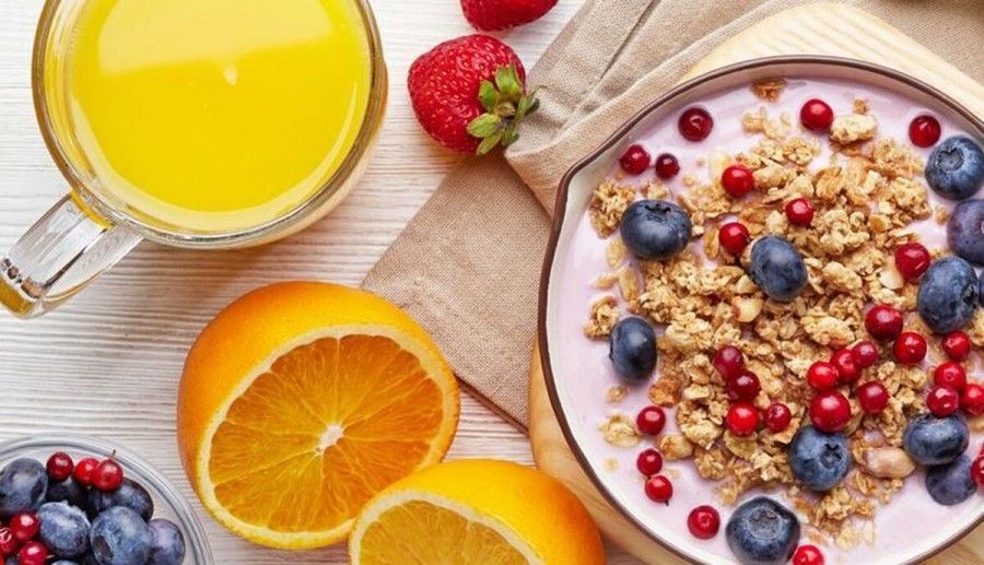 چه صبحانهای برای کاهش وزن مردان و زنان مناسب است؟