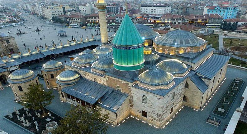مولانا: سیر آفاقی و رفتار شناسی کاینات