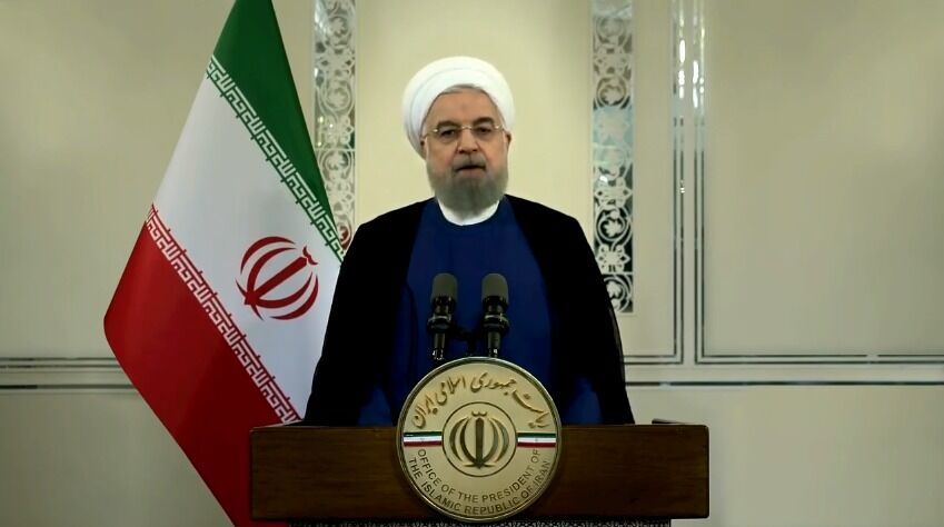 روحانی: ملت ایران شایسته تحریم نیست/جواب صلح جنگ نیست