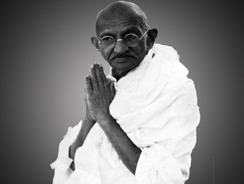 استواری بر رواداری و عدم خشونت در فلسفه مهاتما گاندی