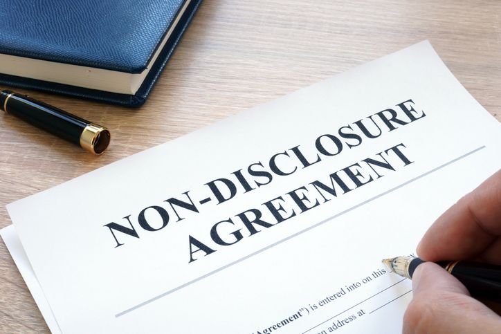 قرارداد محرمانگی یا NDA | مفاد قرارداد محرمانگی | قرارداد محرمانگی یک جانبه و دو جانبه