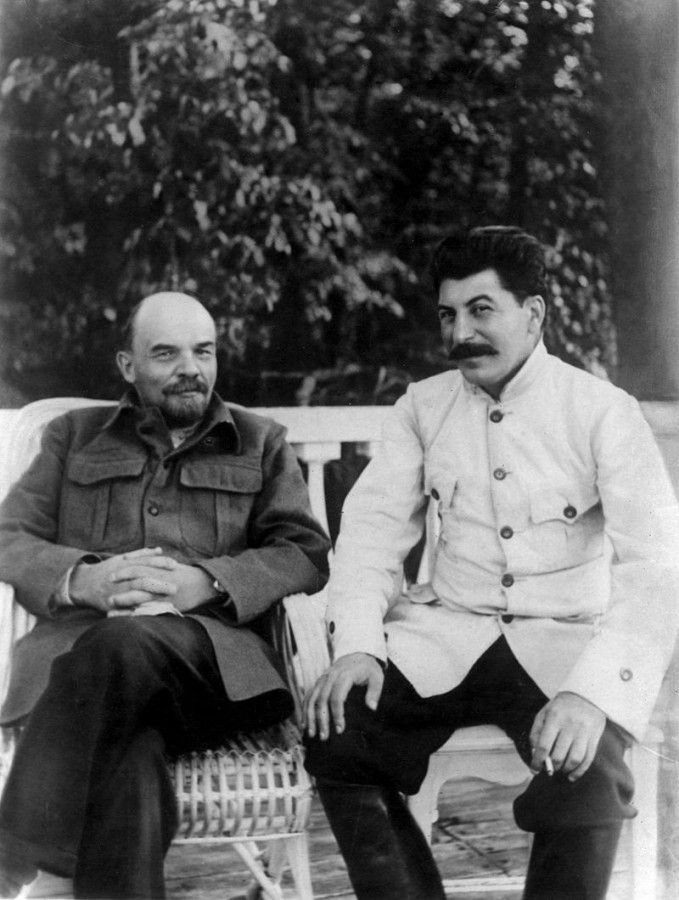 استالین کیست؟ | به قدرت رسیدن جوزف استالین | اعدام همه رهبران انقلاب روسیه | مرگ استالین