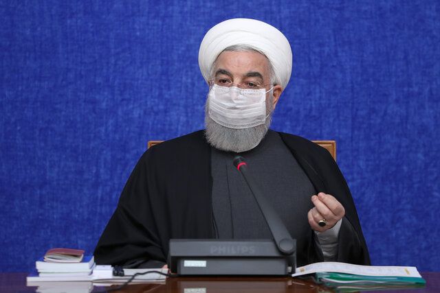 روحانی: اگر کسی دولت را تضعیف کند حامی و طرفدار آمریکاست