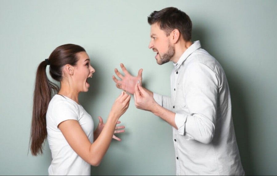 کاهش رضایت در روابط زناشویی