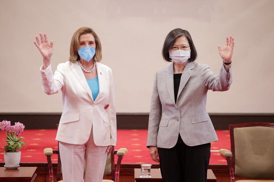 نانسی پلوسی با رئیس جمهور تایوان ملاقات کرد که این خشم پکن را برانگیخت