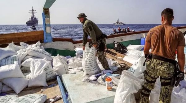 توقیف کشتی مهمات از ایران به یمن 