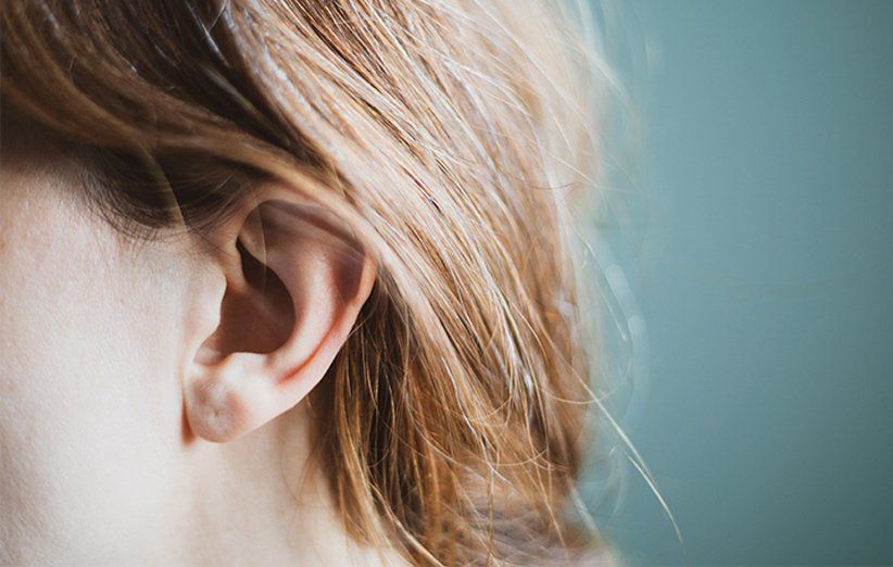علت جوش داخل گوش چیست؟