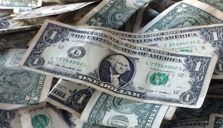 چگونه دلار و یورو تقلبی در بازار را تشخیص دهیم؟