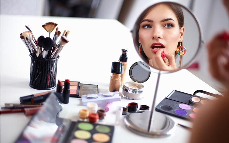 هر روز آرایش کردن چه فوایدی برای ما دارد؟