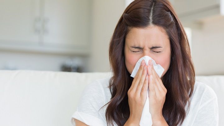 آنفولانزا را شکست دهید: 10 راهکار کلیدی برای بهبود سریع و کاهش علائم