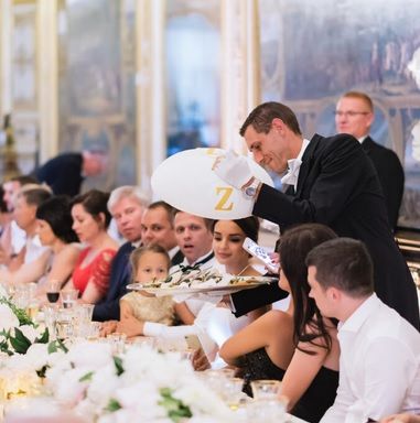 سرو غذای مانده در فرانسه برای عروس و داماد 