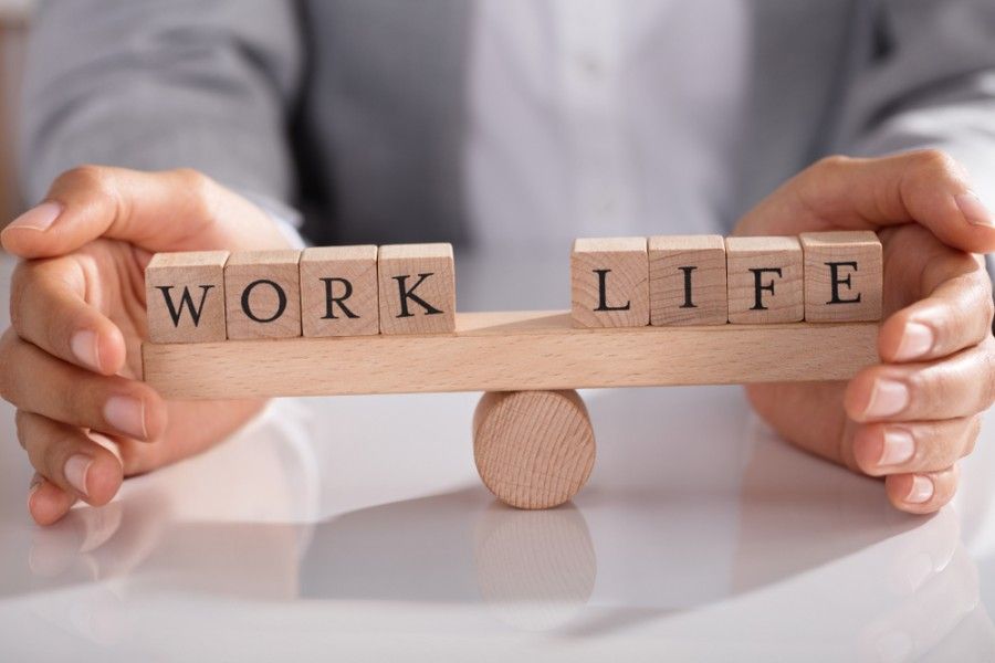 توازن مثبت بین کار و زندگی: راه های مناسب برای ایجاد تعادل
