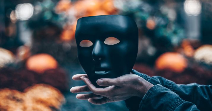  چرا نقاب می زنیم؟ چطور نقاب اجتماعی را کنار بگذاریم؟