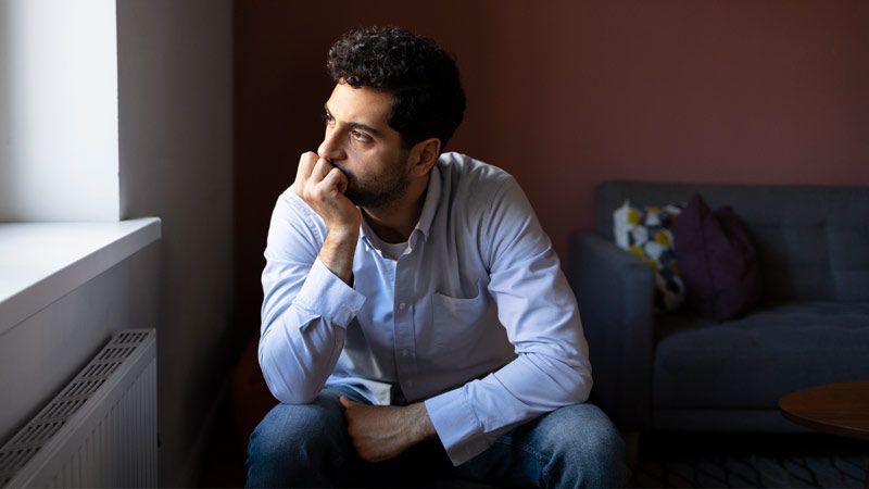 چه عادت هایی باعث کاهش شادی در زندگی ما میشوند؟