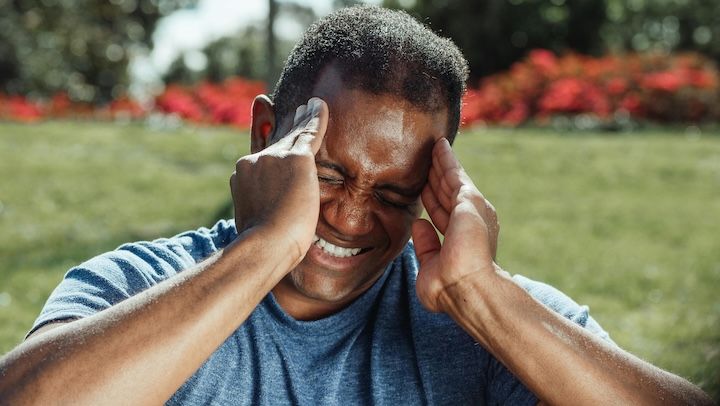 پرش افکار و اثرات آن بر زندگی: چگونه باید با این مشکل مواجه شد؟
