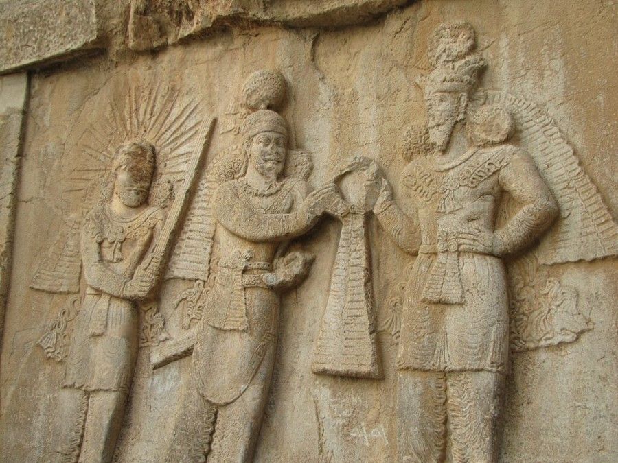 اولین پادشاه زن ایران: سرگذشت پوراندخت ساسانی