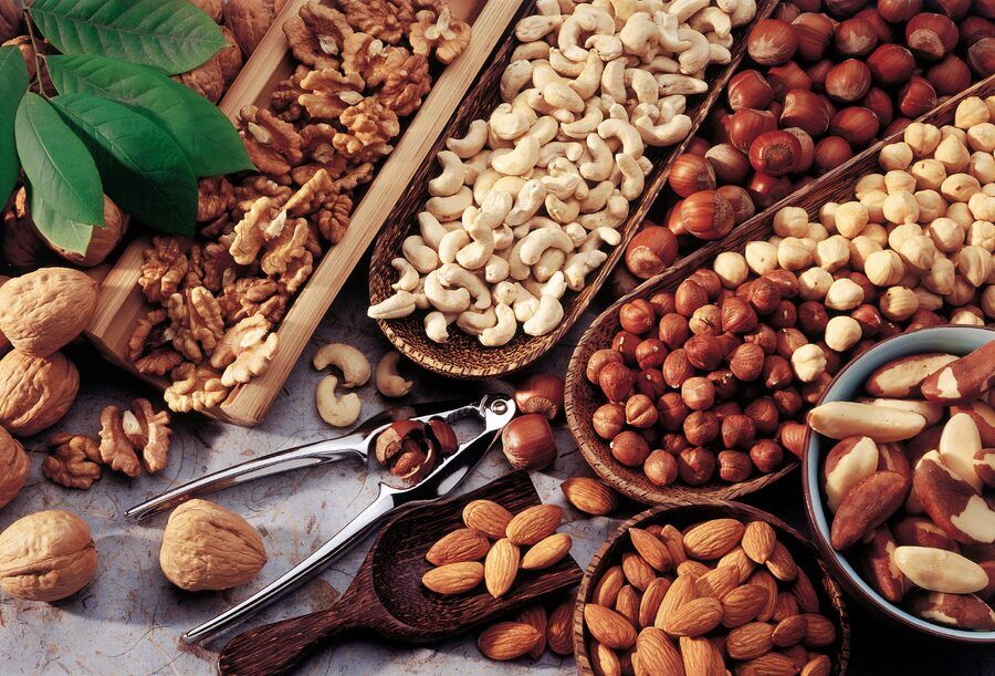 اگر کلسترول بالا دارید، از این مواد غذایی استفاده کنید