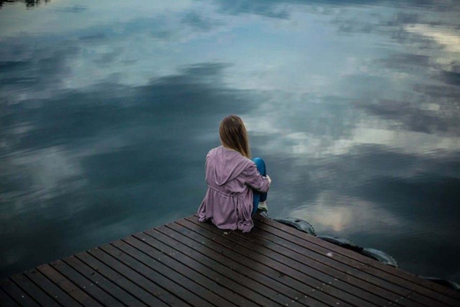 احساس پوچی: چرا در زندگی احساس پوچی می کنیم؟