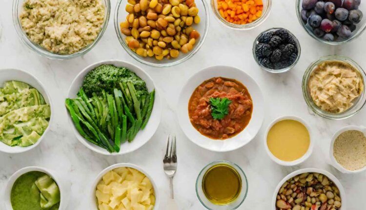 رژیم گیاه خواری: راهنمای گیاه خواری و برنامه کامل رژیم گیاهخواری
